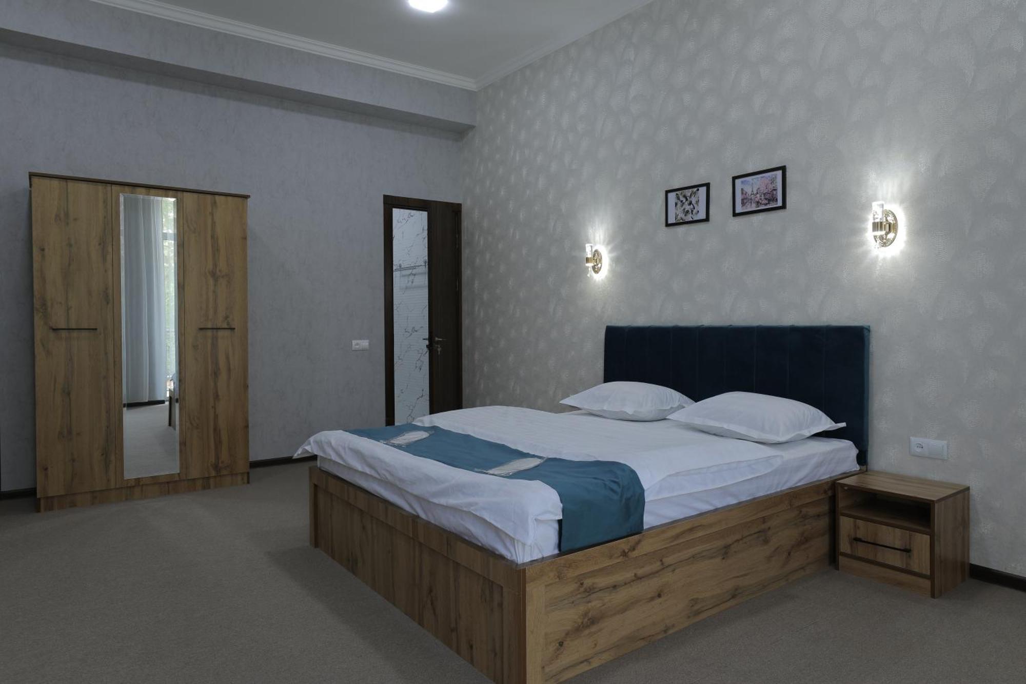 Resident Hotel Ташкент Екстер'єр фото