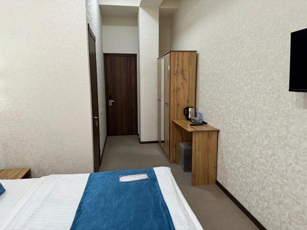 Resident Hotel Ташкент Екстер'єр фото