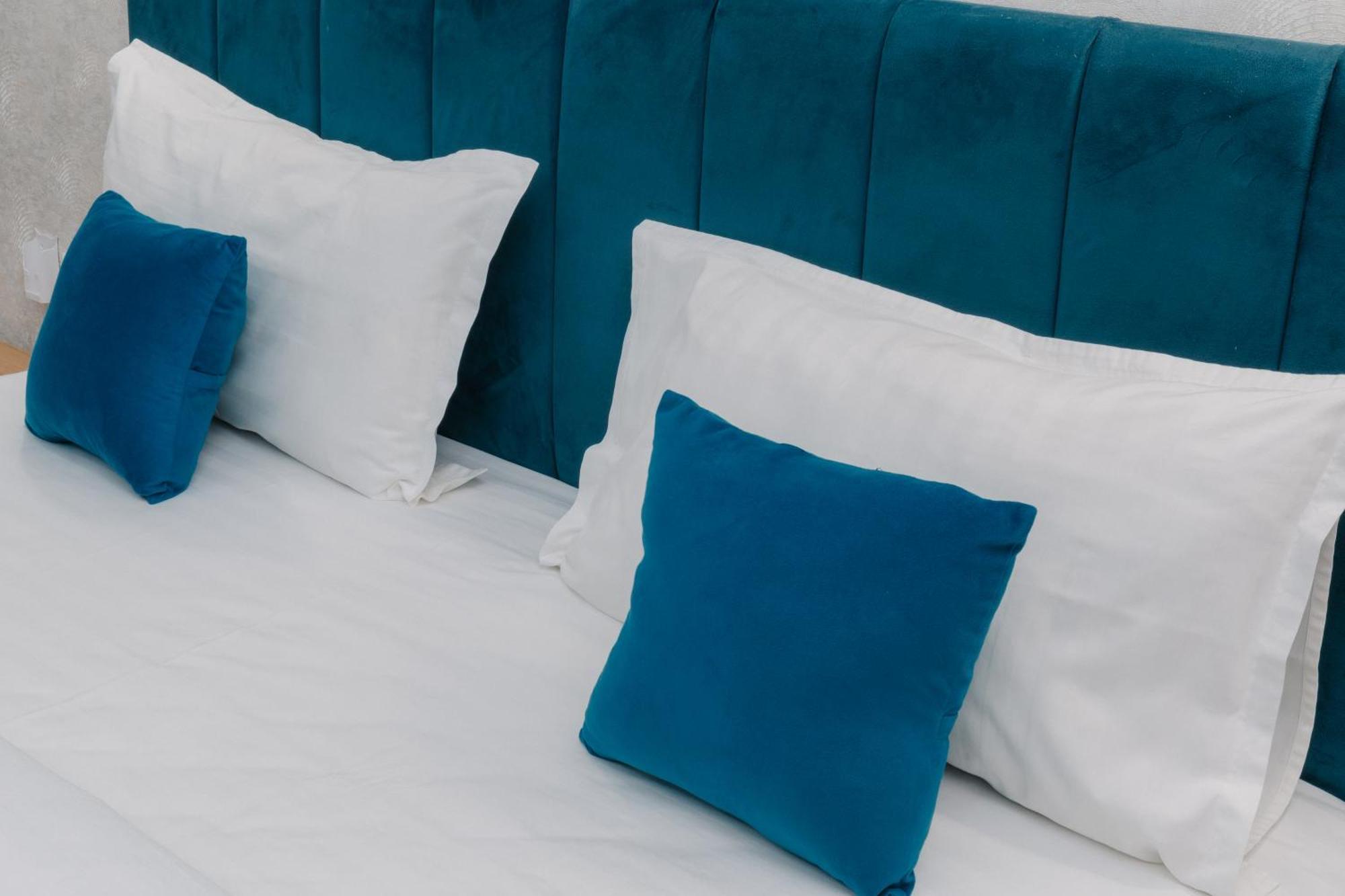 Resident Hotel Ташкент Екстер'єр фото