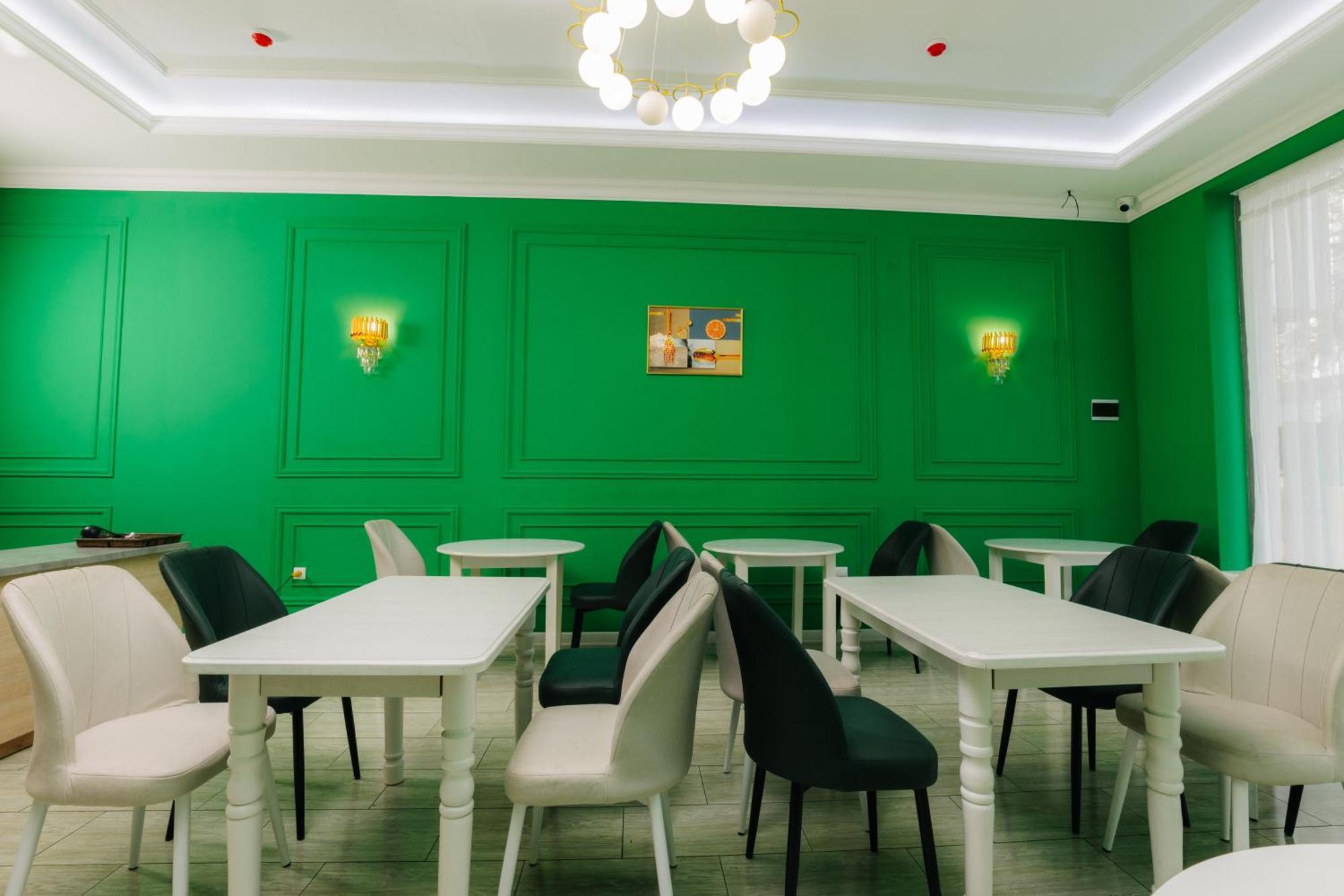 Resident Hotel Ташкент Екстер'єр фото