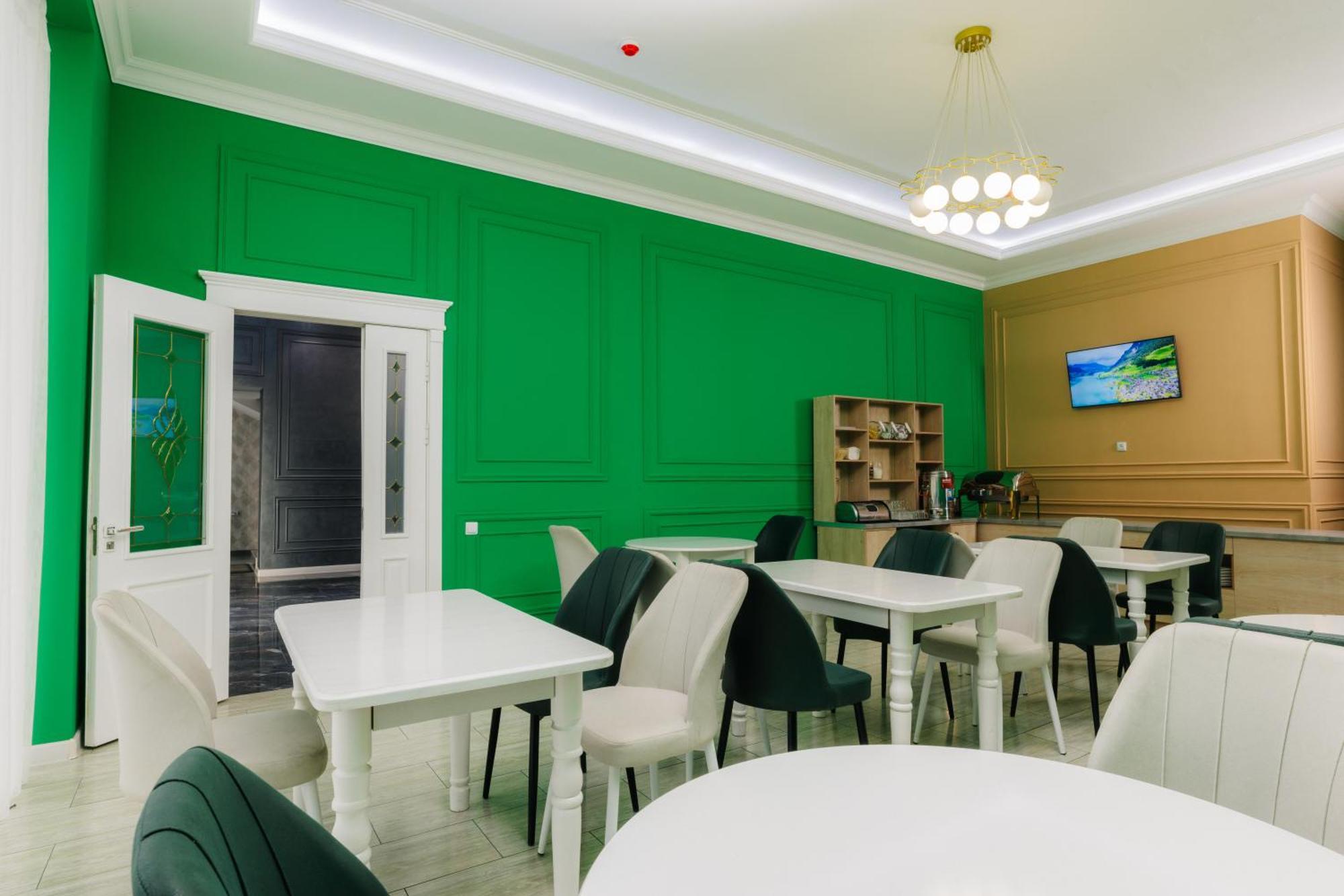 Resident Hotel Ташкент Екстер'єр фото